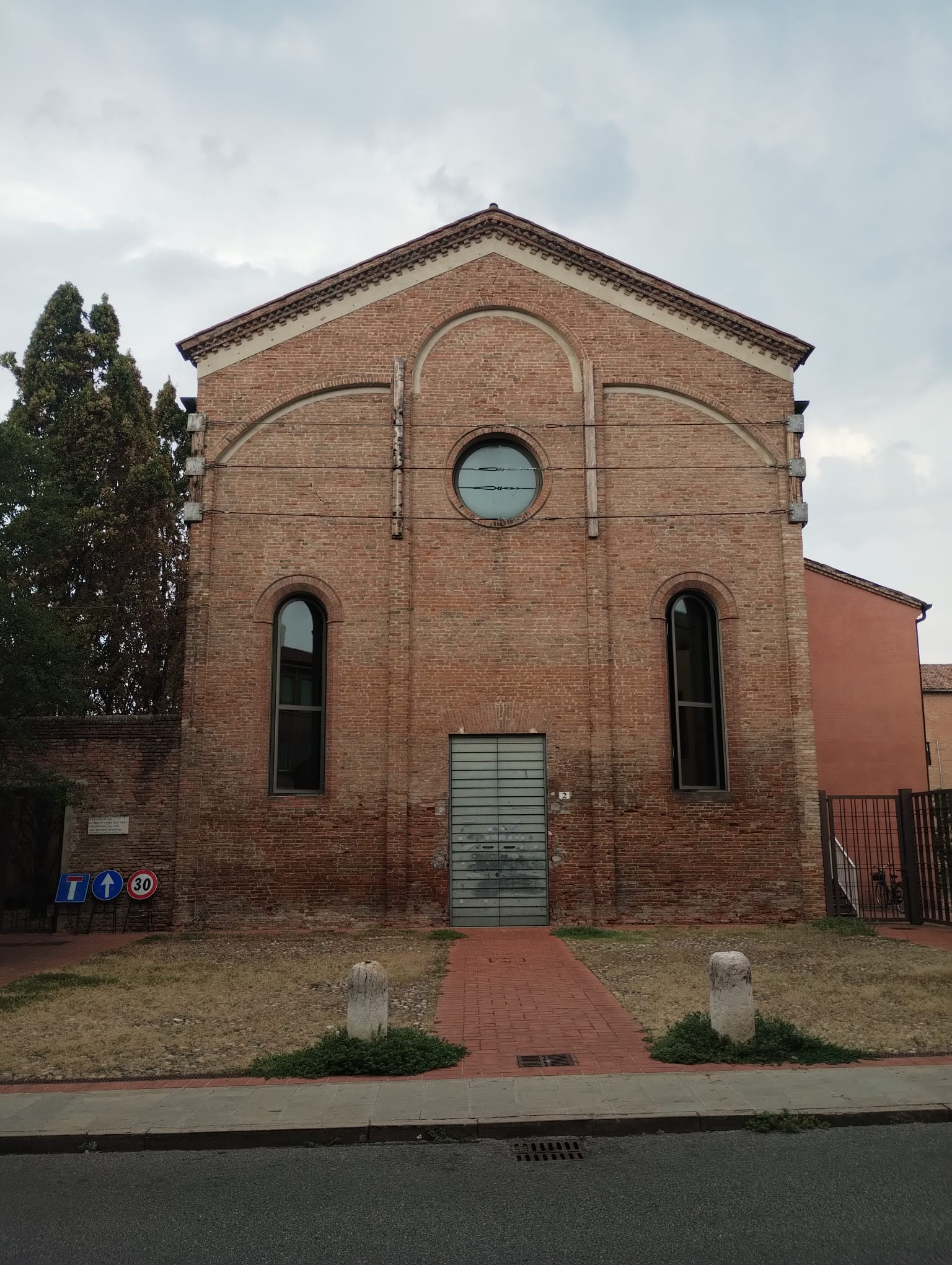 La Biblioteca Chimico-Biologica "Santa Maria delle Grazie" aperta anche il venerdì mattina!