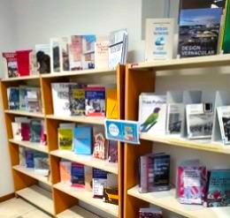 Le ultime novit&agrave; esposte nel corridoio della biblioteca